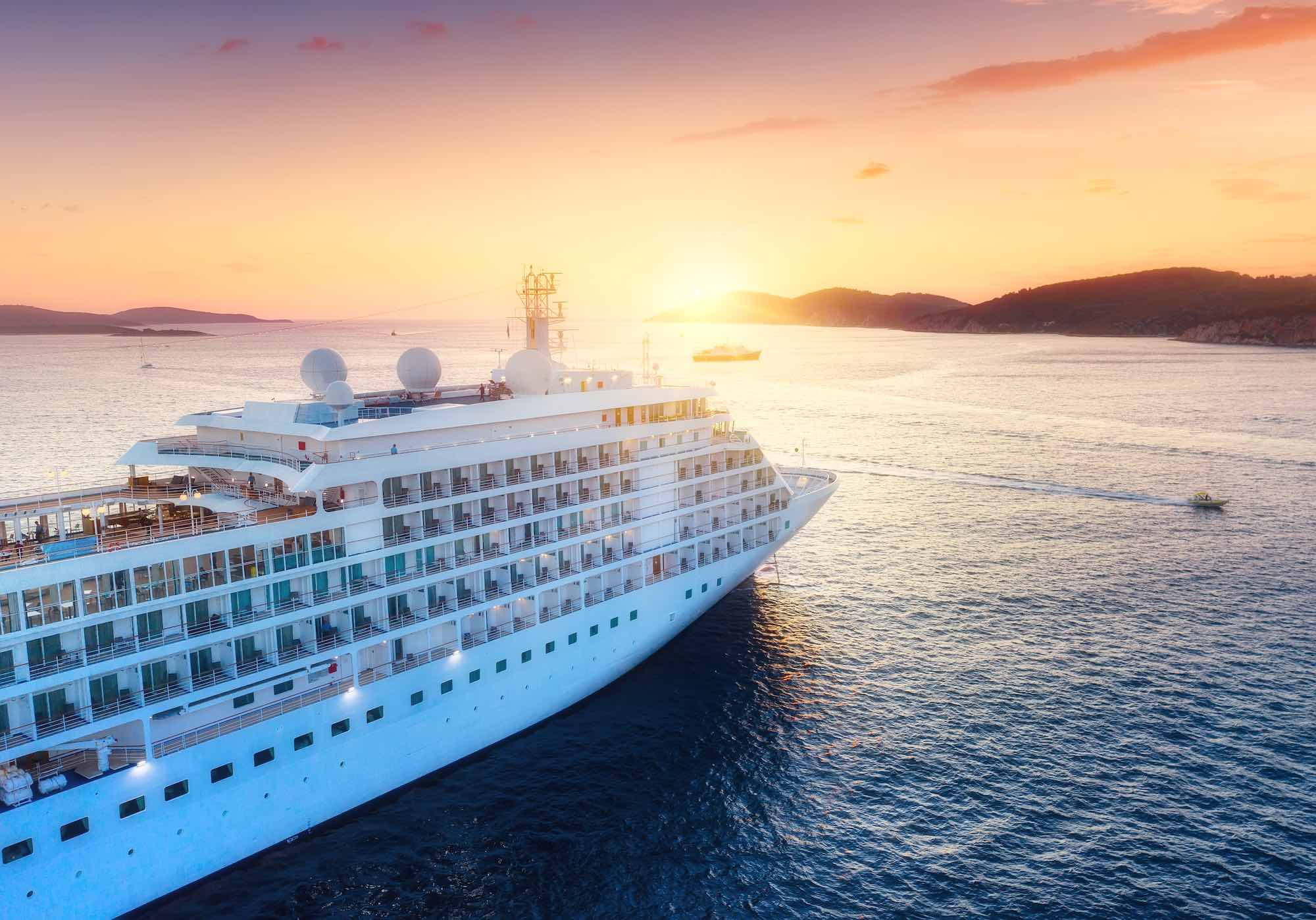 aerial-view-cruise-ship-sunset-adventure-travel-landscape-with-cruise-liner-adriatic-sea-luxury-cruise-travel-image